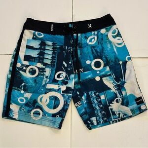 HURLEY Men’s Swim Trunks Size 30